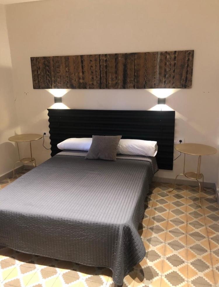 Hostal Sant Marti プッチレッチ エクステリア 写真